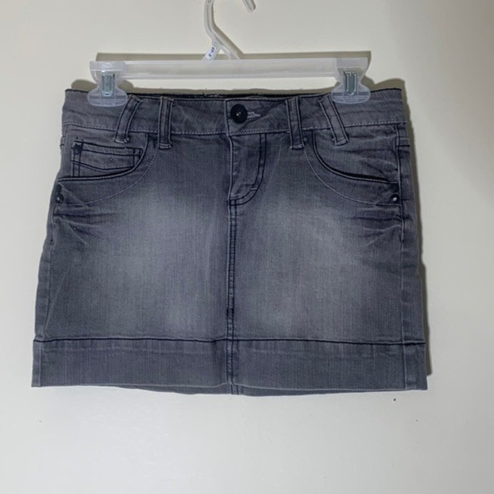 Vintage Y2K L.e.i. Ashley Trouble Gray Denim Mini Skirt 5 Pockets Juniors Size 3